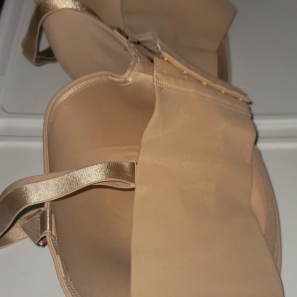 Womens Lane Bryant Lighty Lined Multi-way Strapless Bra. - Picture 3 of 8